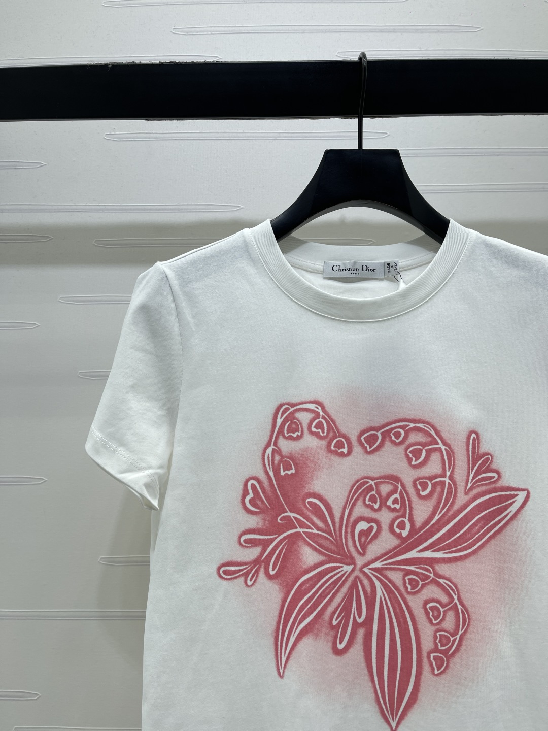 Women's short sleeves